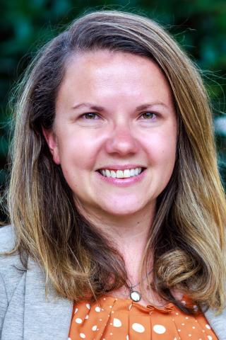 Image of Amanda Stratton